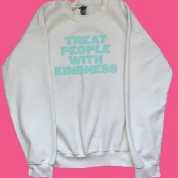 Harry Styles Love on Tour | Treat People With Kindness Crew Neck merch - Picture 1 of 2
